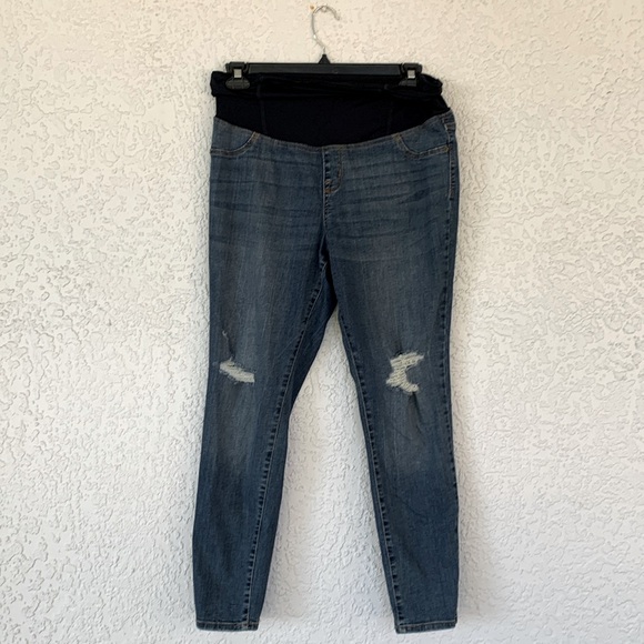 Isabel maternity by Ingrid & Isabel skinny dist  jeans size 12 - Picture 1 of 11